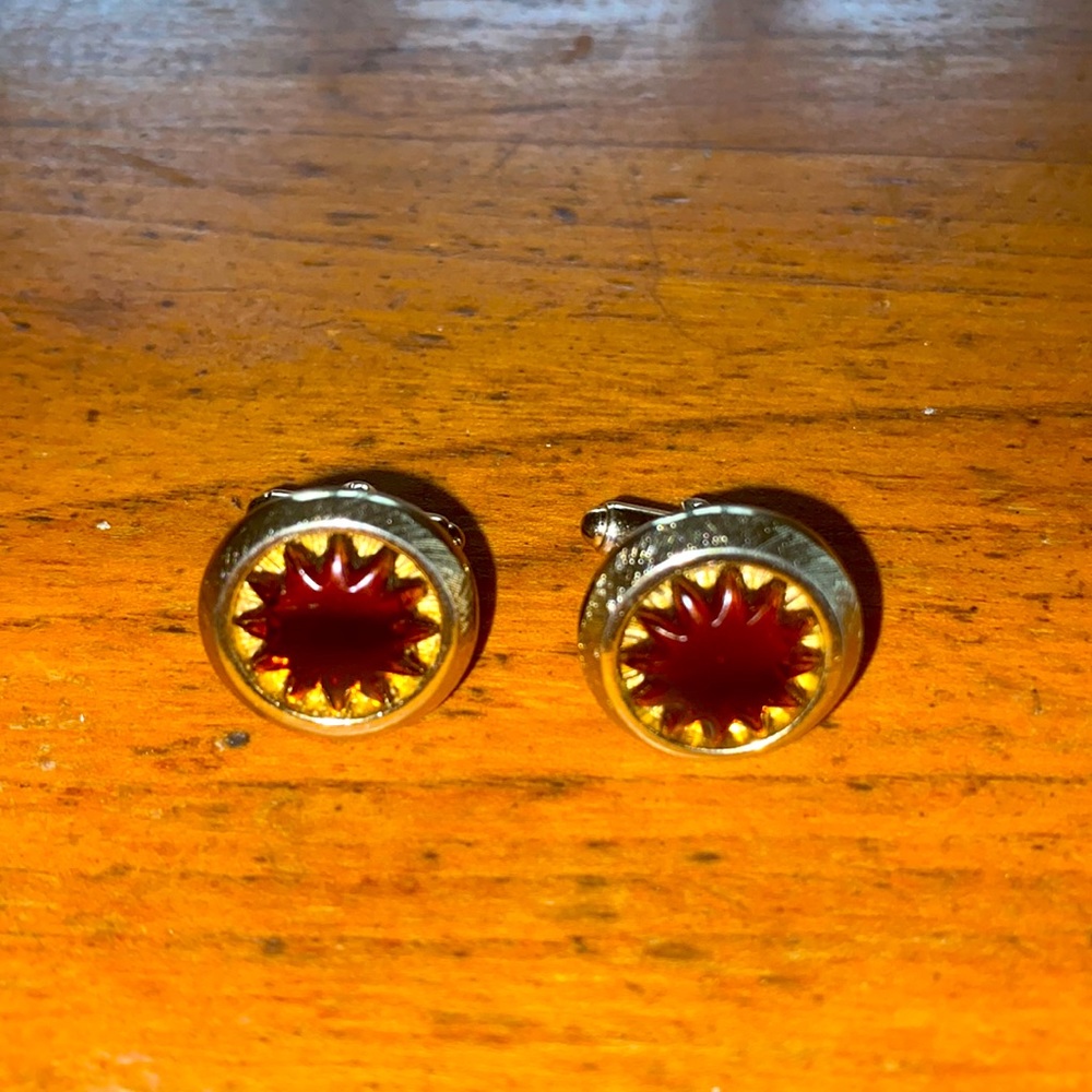 VTG SWANK round gold  starburst center cuff links